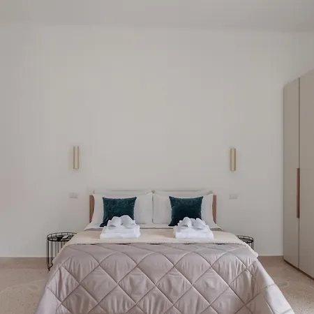 Poesis - Centro Bari, Murat Apartament