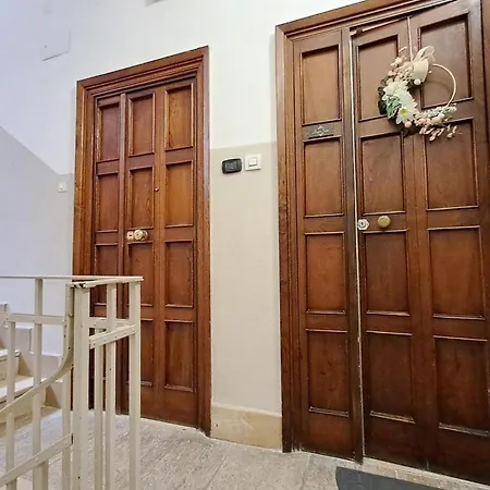 Poesis - Centro Bari, Murat * Bari